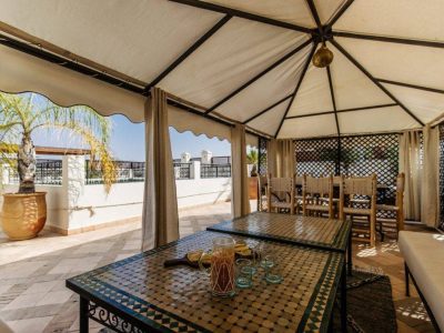 Terasse-riad-nayanour-marrakech.jpg